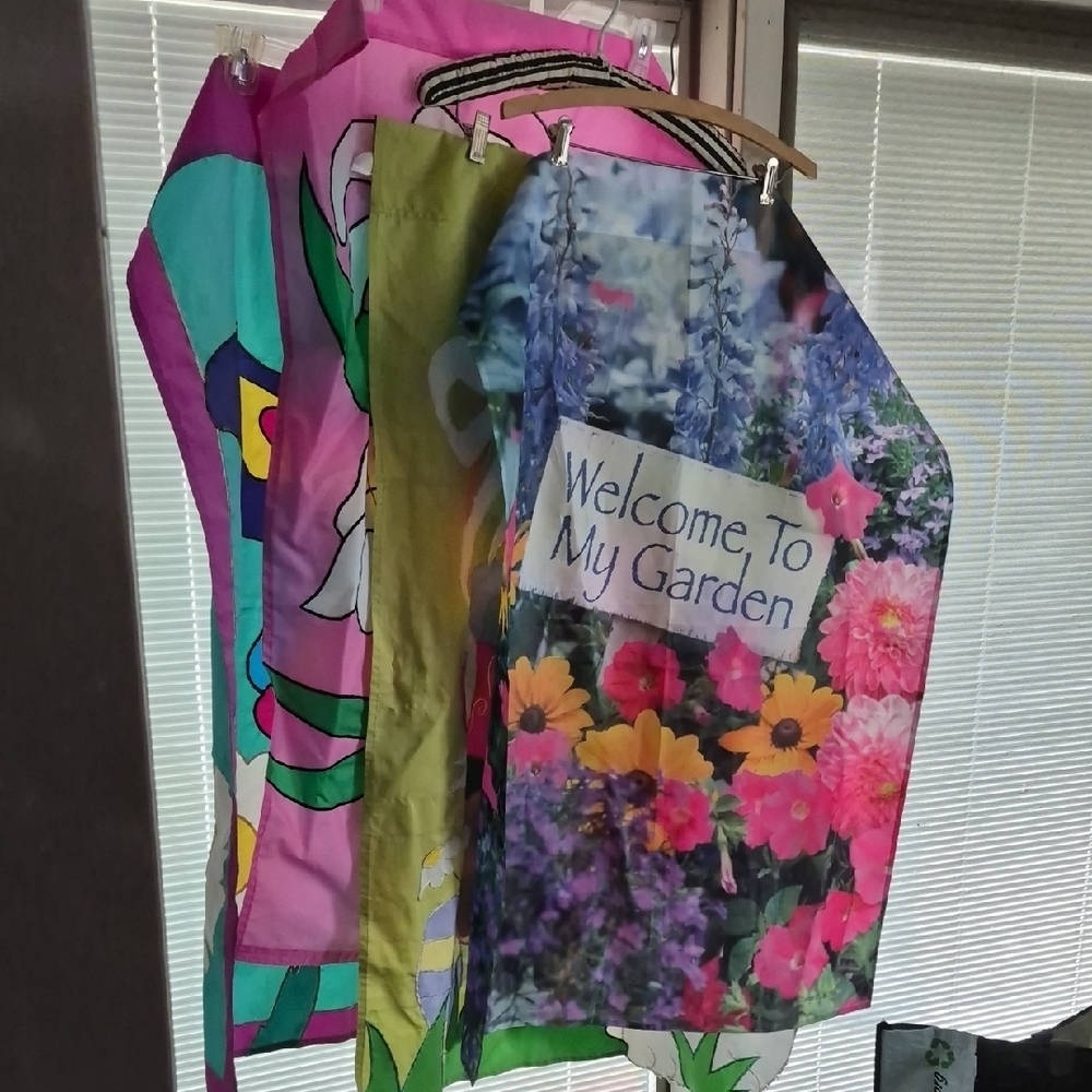 4 Colorful Large Outdoor Garden Flags